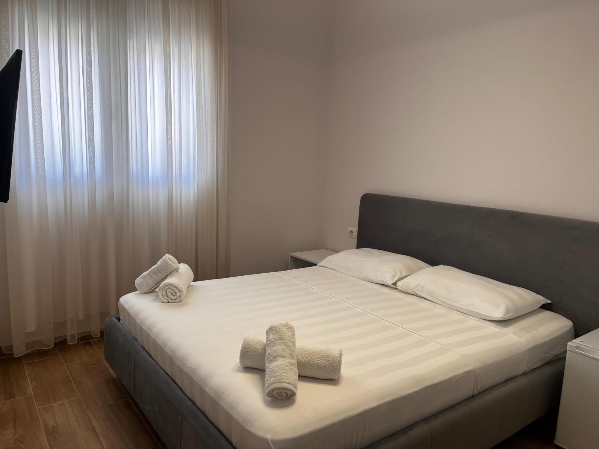 Lian'S Rooms Vlorë Exterior foto